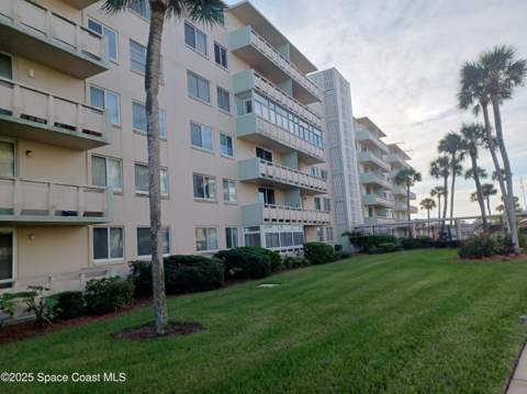 2020 N Atlantic Avenue #112-s, Cocoa Beach FL - photo 6 of 35