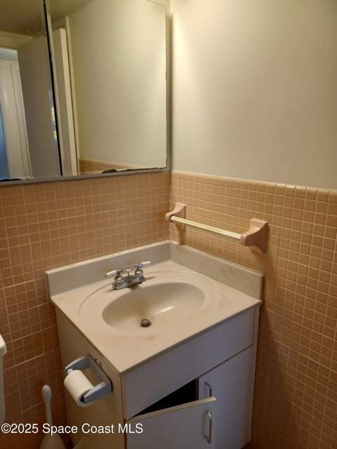 2020 N Atlantic Avenue #112-s, Cocoa Beach FL - photo 15 of 35