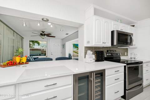 363 Harbor Dr Drive, Cape Canaveral FL - photo 14 of 58