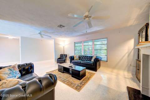 6545 Floridana Avenue, Melbourne Beach FL - photo 13 of 43