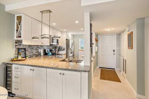 1175 Highway A1a #403, Satellite Beach FL - photo 10 of 45