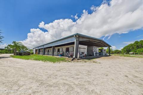 4850 Old Dixie Highway, Grant-Valkaria FL - photo 6 of 46