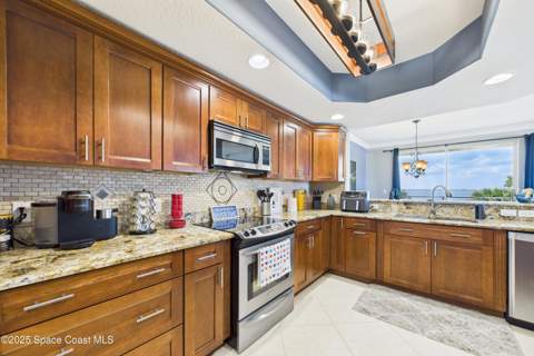 191 Seminole Lane #203, Cocoa Beach FL - photo 20 of 129