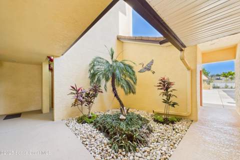191 Seminole Lane #203, Cocoa Beach FL - photo 7 of 129