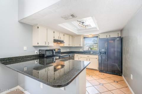 4006 Dewberry Circle, Melbourne FL - photo 8 of 31