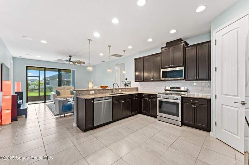 4 bedroom Single Family Residence at 3291 Addison Drive, Sendero Cove, Melbourne — photo 5