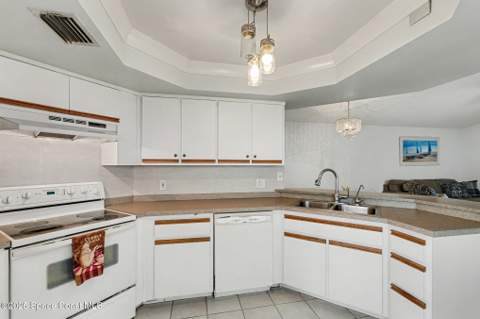 904 Maplewood Court, Melbourne FL - photo 13 of 22
