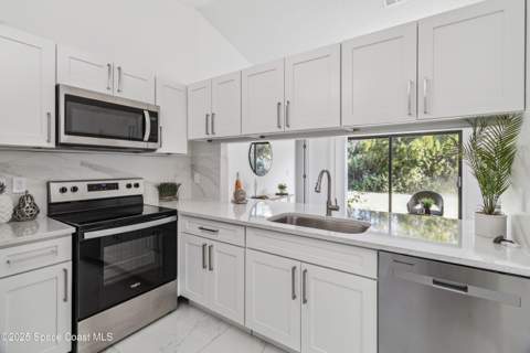 2861 Detached Circle, Palm Bay FL - photo 11 of 18