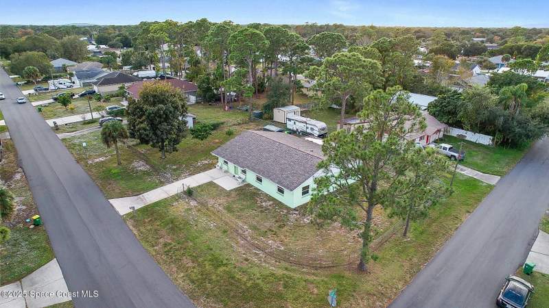 4 bedroom Single Family Residence at 6450 Ember Avenue, N Port St John Unit 4, Cocoa — photo 4