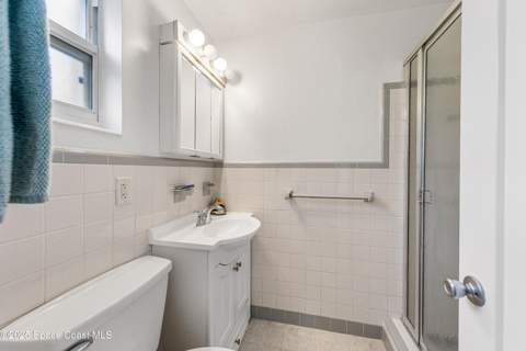 409 Lynn Avenue, Melbourne FL - photo 19 of 48