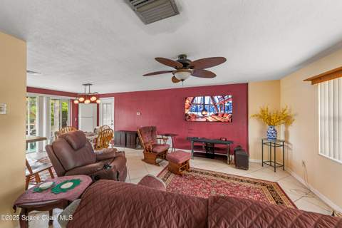 409 Lynn Avenue, Melbourne FL - photo 7 of 48