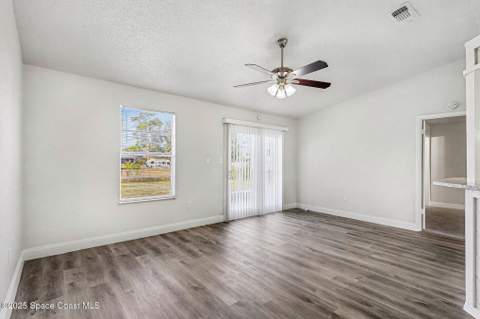 1026 Camden Avenue, Palm Bay FL - photo 6 of 27