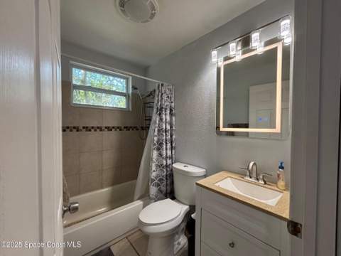 9590 Primrose Drive, Micco FL - photo 11 of 44