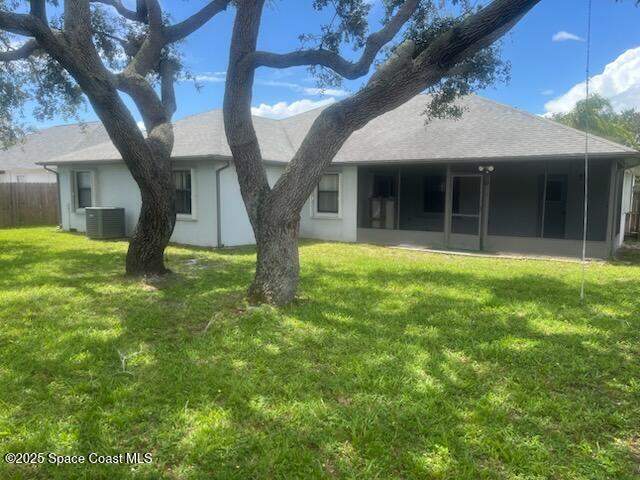 4 bedroom Single Family Residence at 1689 Sweetwood Drive, Sweetwood Estates, Melbourne — photo 3