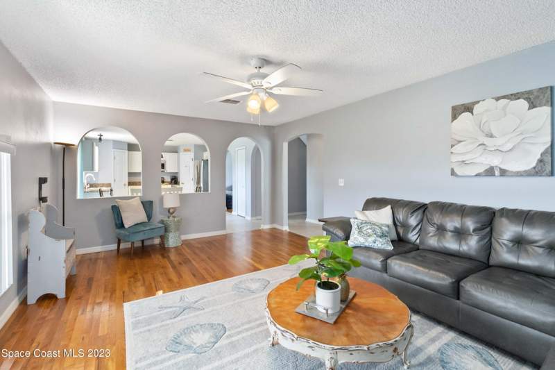 4 bedroom Single Family Residence at 1531 Vista Lake Circle, Meadow Lake Subdivision Phase 1, Melbourne — photo 3