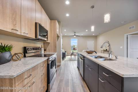 509 Andrew Street, Palm Bay FL - photo 11 of 36