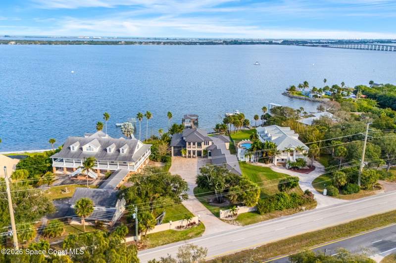5 bedroom Single Family Residence at 6275 N Highway 1, Indian River Plantation Estates, Melbourne — photo 3