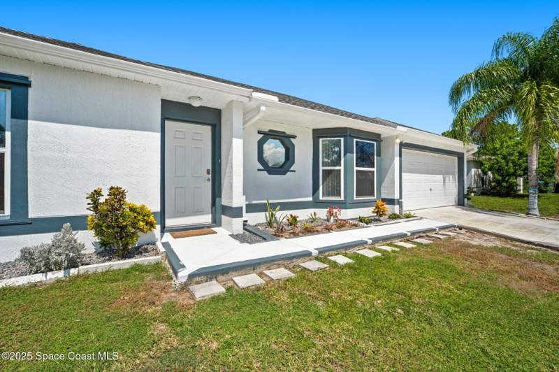 3 bedroom Single Family Residence at 398 Taunton Road, Port Malabar Unit 20, Palm Bay — photo 4