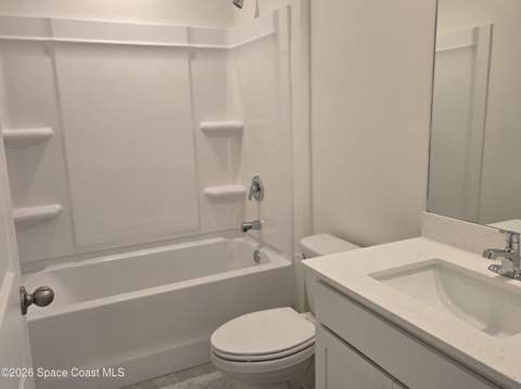 972 SW Richmond Circle, Palm Bay FL - photo 6 of 10