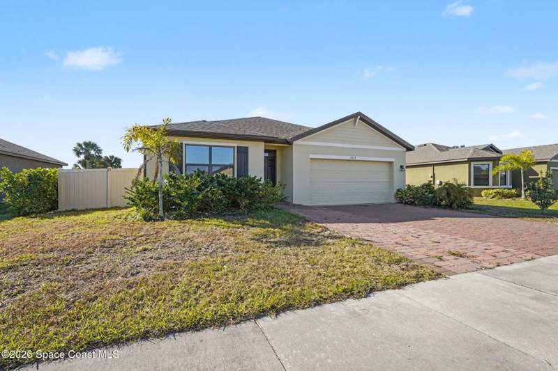 4 bedroom Single Family Residence at 7539 Tourmaline Drive, Crystal Bay Phase One - A Replat, Grant — photo 4