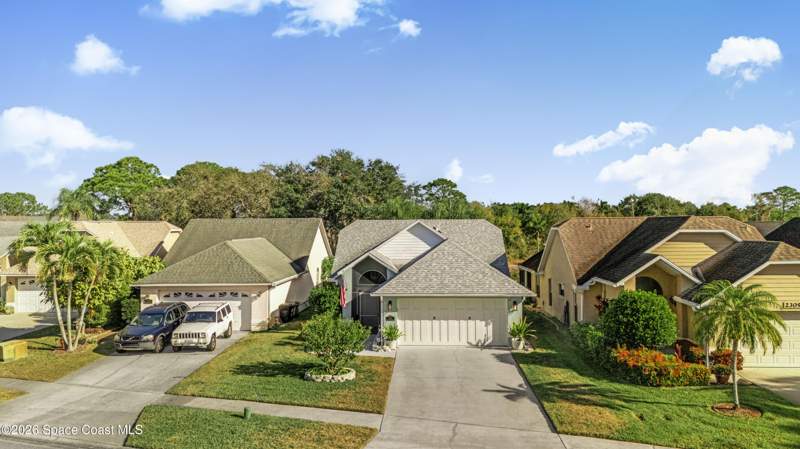 2 bedroom Single Family Residence at 2315 Early Dawn Circle, Misty Way Phase I Pud, Melbourne — photo 3