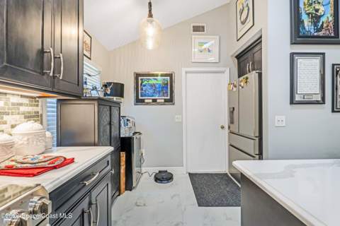 2315 Early Dawn Circle, Melbourne FL - photo 15 of 39