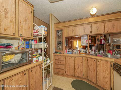 37 Sapphire Street, Melbourne FL - photo 15 of 38