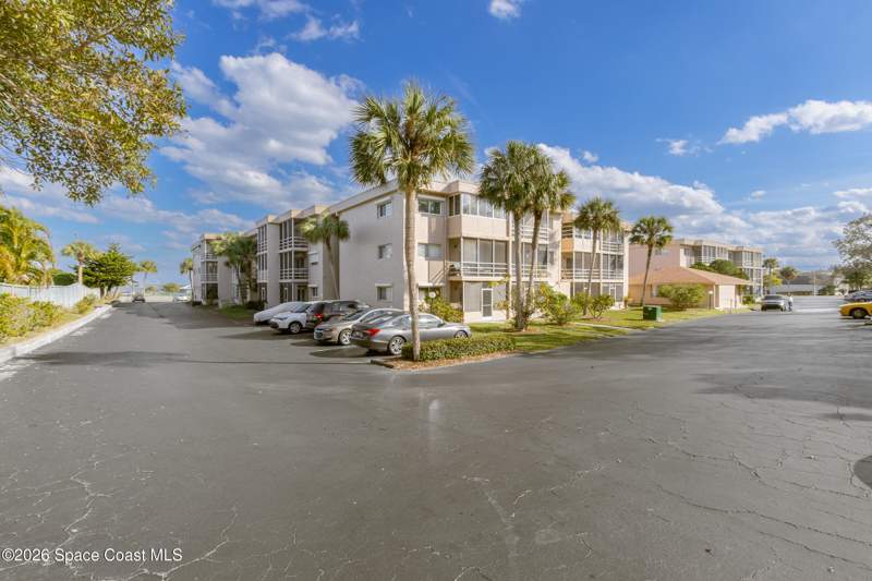 1 bedroom Condominium at 3150 N Harbor City Boulevard #325, Shady Dell Riverview S Condo No 1, Melbourne — photo 3