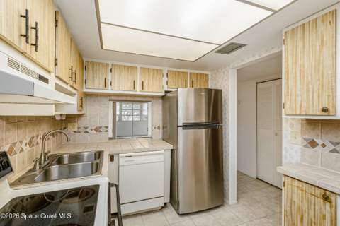 3150 N Harbor City Boulevard #325, Melbourne FL - photo 21 of 44