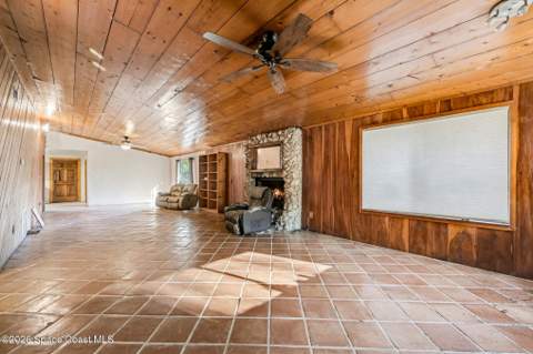 5195 Blounts Ridge Road, Mims FL - photo 9 of 28