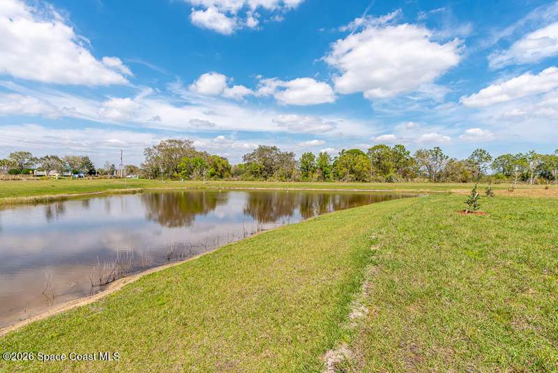 4 bedroom Single Family Residence at 1863 Farmhouse Road, Cypress Bay Preserve Phase 2, Palm Bay — photo 4