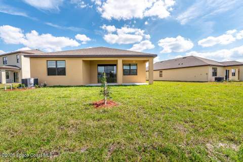 1863 Farmhouse Road, Palm Bay FL - photo 7 of 43