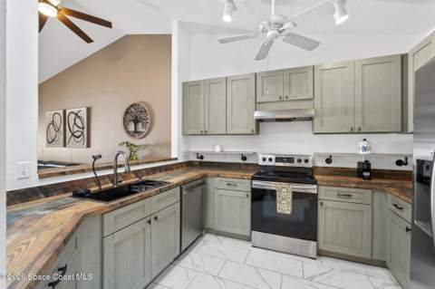 837 Poinsetta Drive #0, Indian Harbour Beach FL - photo 10 of 41