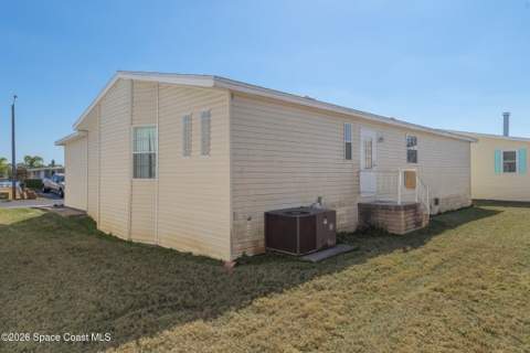 122 Scenic Drive, Cocoa FL - photo 7 of 52