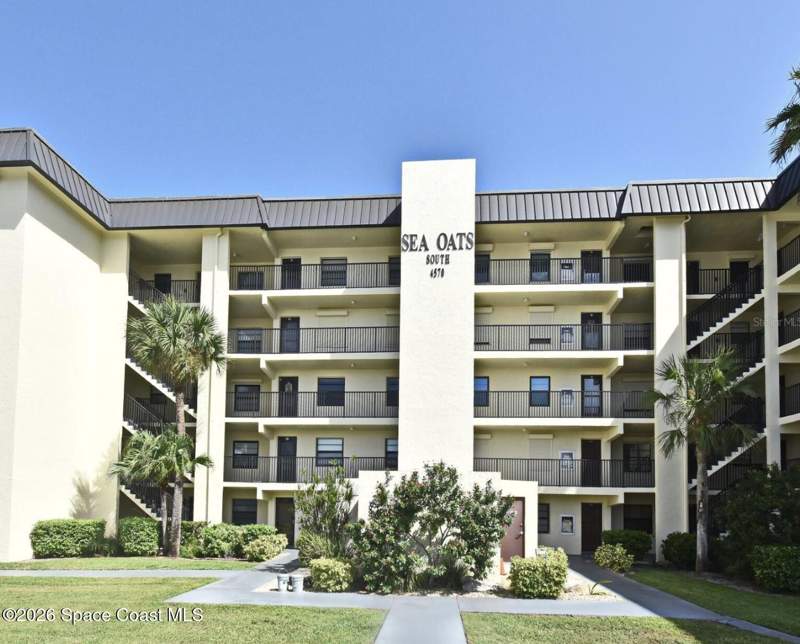 2 bedroom Condominium at 4570 Ocean Beach Boulevard #212, Cocoa Ocean Beach, Cocoa Beach — photo 2