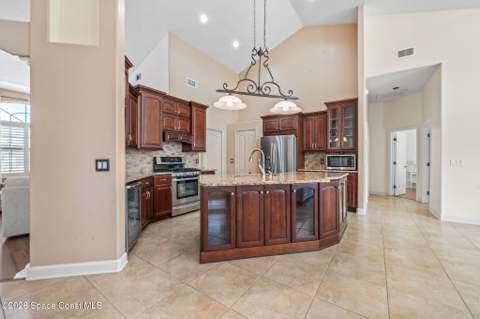 751 Lake Drive, Melbourne FL - photo 17 of 37