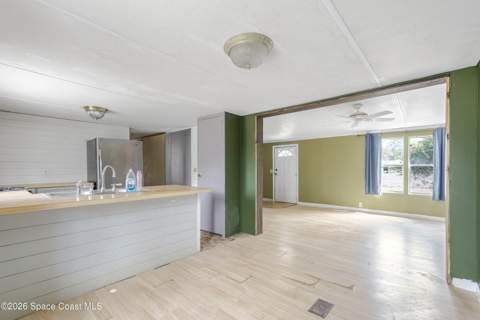 4025 Hess Avenue, Cocoa FL - photo 8 of 44