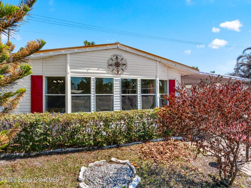 2 bedroom Manufactured Home at 117 Woodsmill Boulevard #45, Lost Lakes Condominium Ph I, Cocoa — photo 5