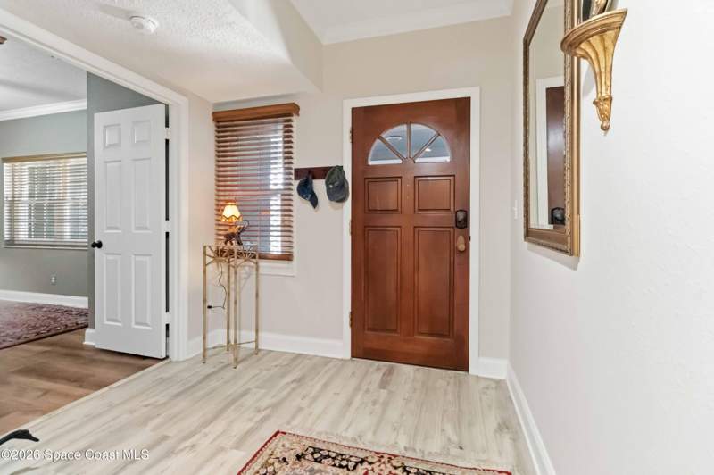 3 bedroom Condominium at 905 N Harbor City Boulevard #204, Eau Gallie Harbour Club Condo, Melbourne — photo 5