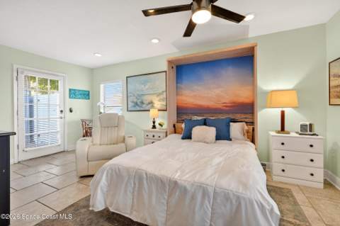 526 Jefferson Avenue, Cape Canaveral FL - photo 21 of 51