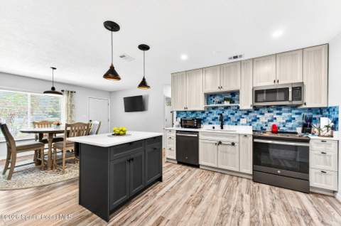 1810 S Park Avenue, Melbourne FL - photo 14 of 56
