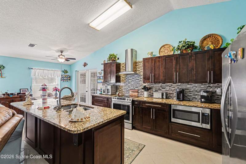 3 bedroom Single Family Residence at 602 Ballon Terrace, Port Malabar Unit 50, Palm Bay — photo 4