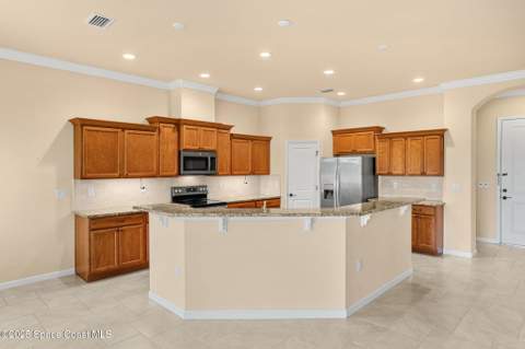 3720 Alamanda Key Drive, Melbourne FL - photo 8 of 53