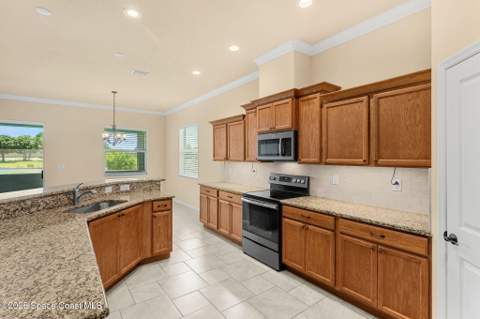 3720 Alamanda Key Drive, Melbourne FL - photo 10 of 53