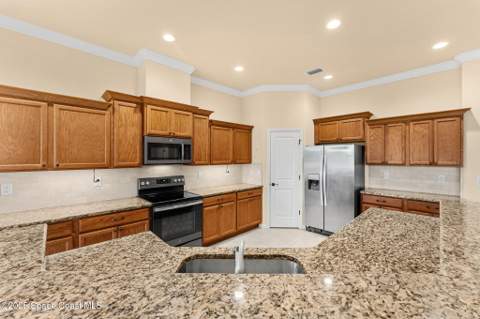 3720 Alamanda Key Drive, Melbourne FL - photo 12 of 53