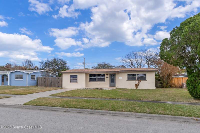 2 bedroom Single Family Residence at 545 Westminster Avenue, Oxford Ridge, Melbourne — photo 3