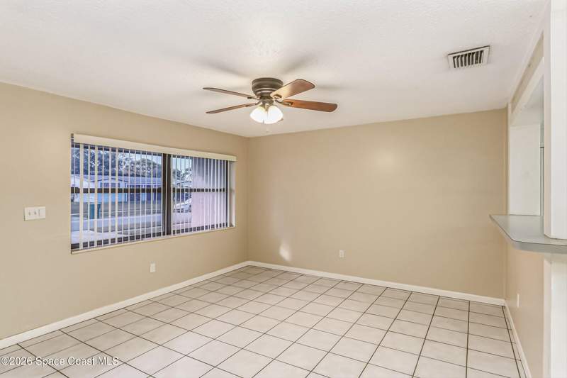 2 bedroom Single Family Residence at 545 Westminster Avenue, Oxford Ridge, Melbourne — photo 5