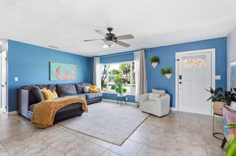3 bedroom Single Family Residence at 705 Pelican Drive, S Patrick Shores 2nd Sec, Satellite Beach — photo 3