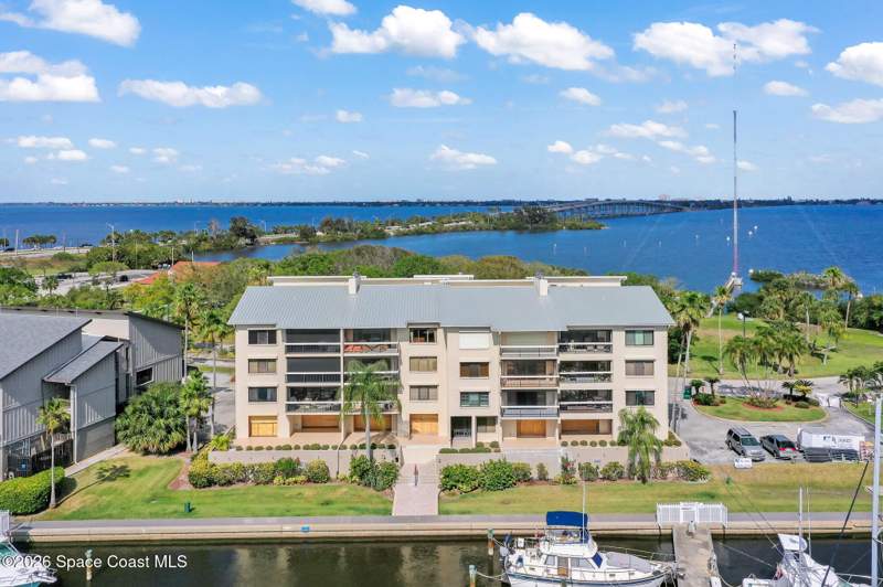 3 bedroom Condominium at 2220 Front Street #303, Harbor Walk 1 Condo, Melbourne — photo 3