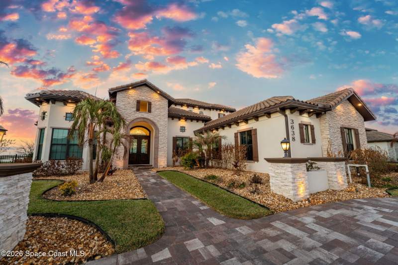 4 bedroom Single Family Residence at 3638 Lake Adelaide Place, Adelaide, Rockledge — photo 3